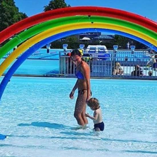 Besoek kantarellbadet under er semester i Skaane, noeje foer stora och smaa